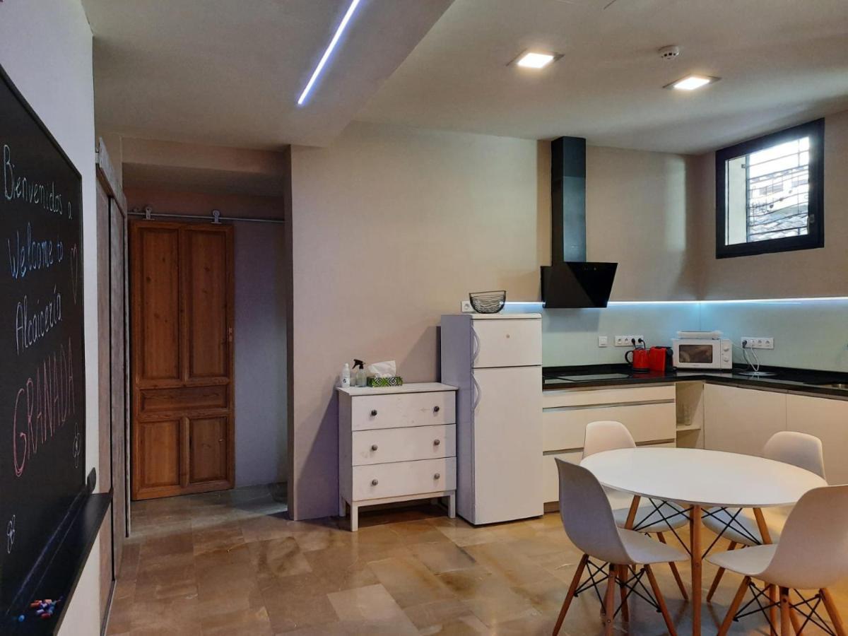 Alcaiceria Apartment Гранада Екстериор снимка